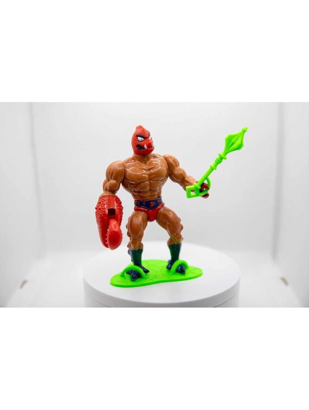 Clawful He-Man Masters Of The Universe MOTU Mattel w/ Mace & Stand